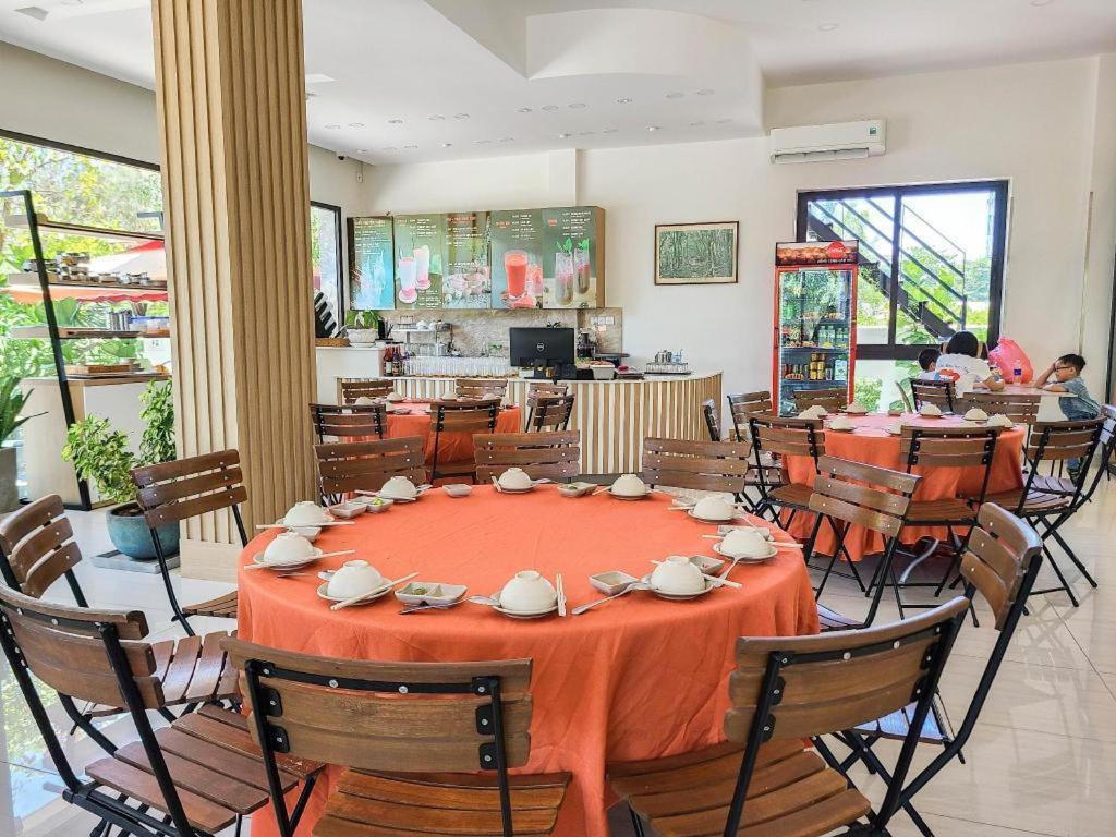 Mangrove Hotel Кан Гио Екстериор снимка